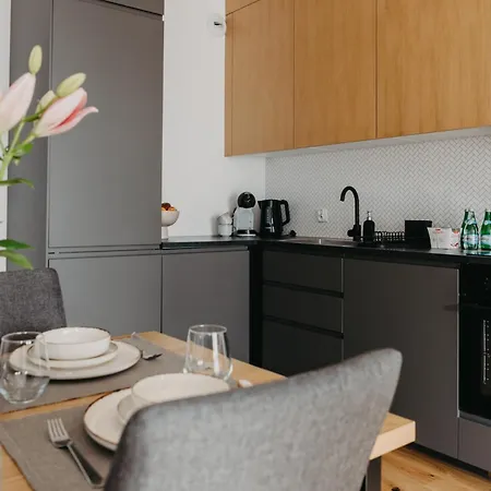 Appartement Bialowieska 67 - Z Sypialnia, Balkon W Porcie Popowice - - Fair *