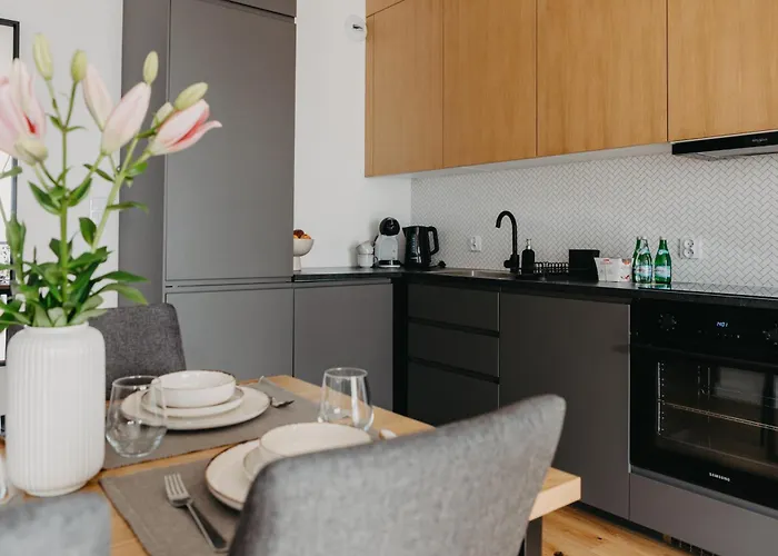 Apartman Bialowieska 67 - Z Sypialnia, Balkon W Porcie Popowice - - Fair *