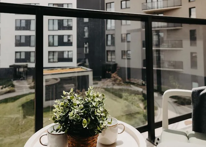 Bialowieska 67 - Z Sypialnia, Balkon W Porcie Popowice - - Fair Lejlighed